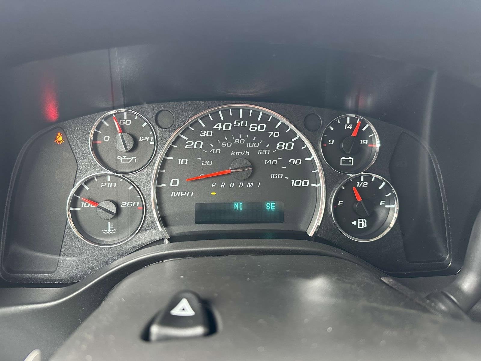 2025 Chevrolet Express Cargo 3500 WT