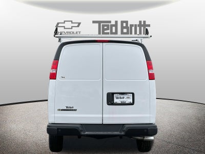 2025 Chevrolet Express Cargo 3500 WT