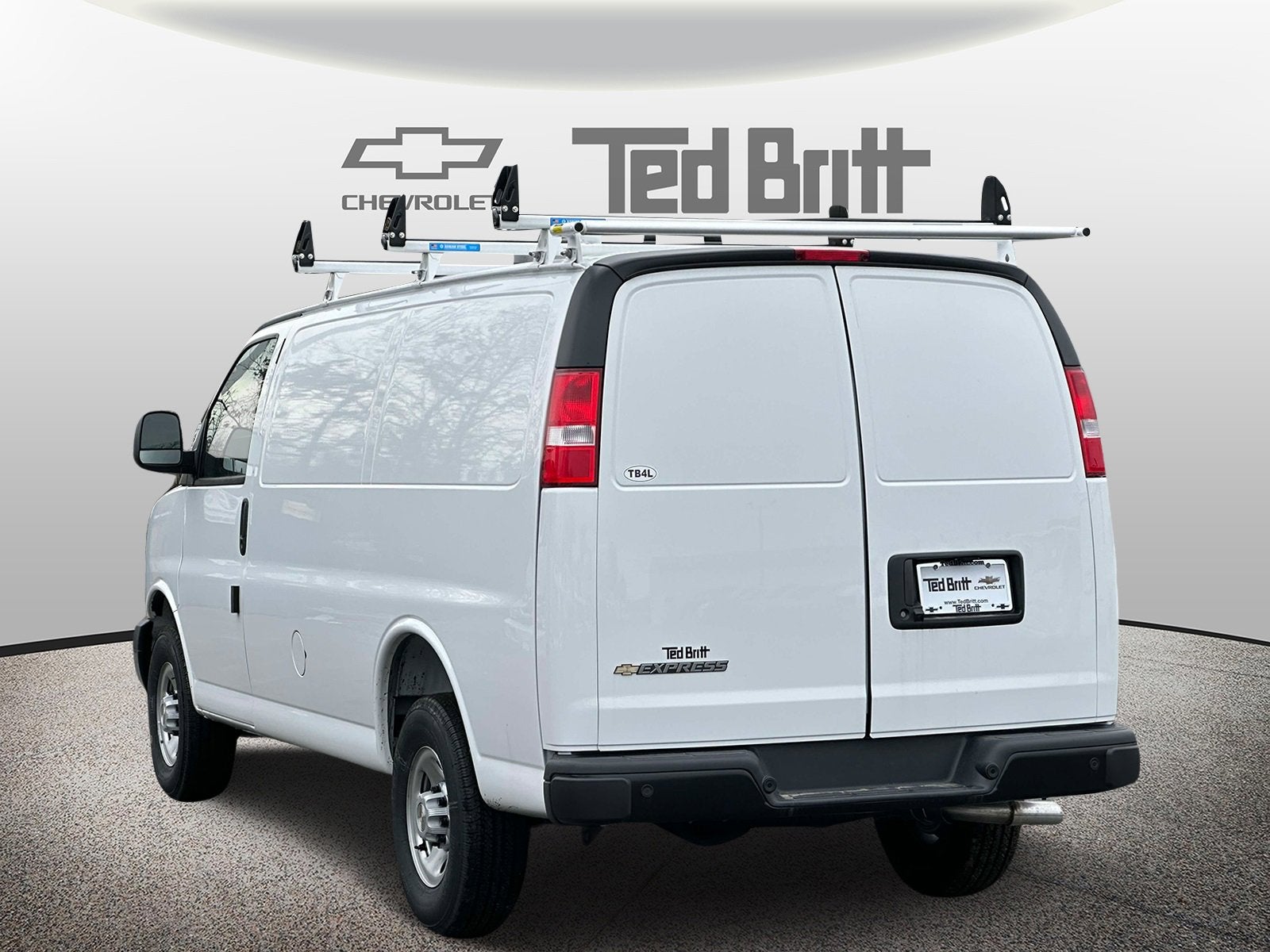 2025 Chevrolet Express Cargo 3500 WT