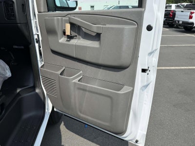 2025 Chevrolet Express Cargo 3500 WT