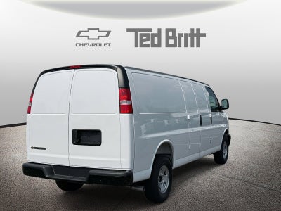 2025 Chevrolet Express Cargo 3500 WT