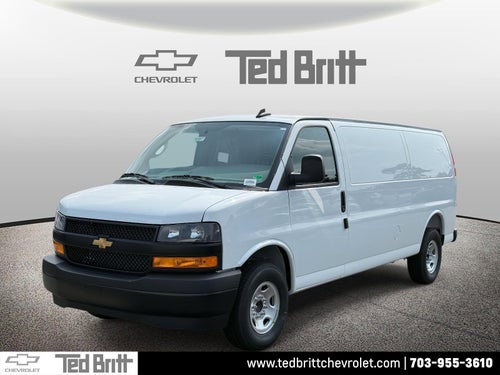 2025 Chevrolet Express Cargo 3500 WT