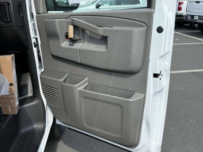2025 Chevrolet Express Cargo 3500 WT