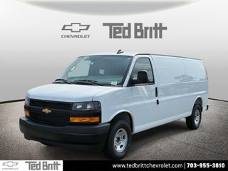 2025 Chevrolet Express Cargo 3500 WT