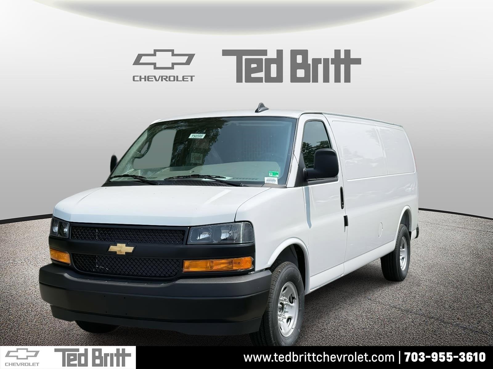 2025 Chevrolet Express Cargo 3500 WT