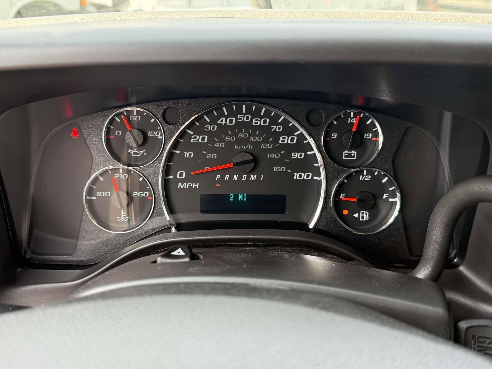 2025 Chevrolet Express Cargo 3500 WT