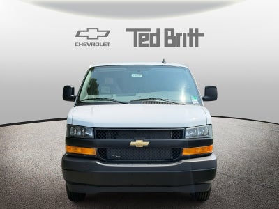 2025 Chevrolet Express Cargo 3500 WT