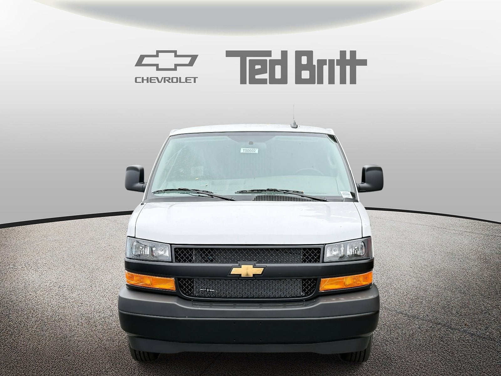 2025 Chevrolet Express Cargo 3500 WT