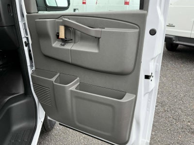 2025 Chevrolet Express Cargo 3500 WT
