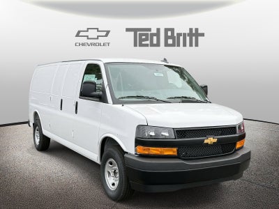 2025 Chevrolet Express Cargo 3500 WT