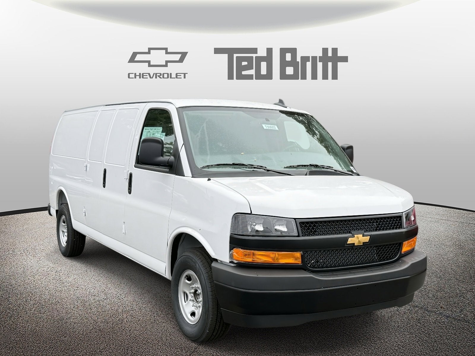 2025 Chevrolet Express Cargo 3500 WT