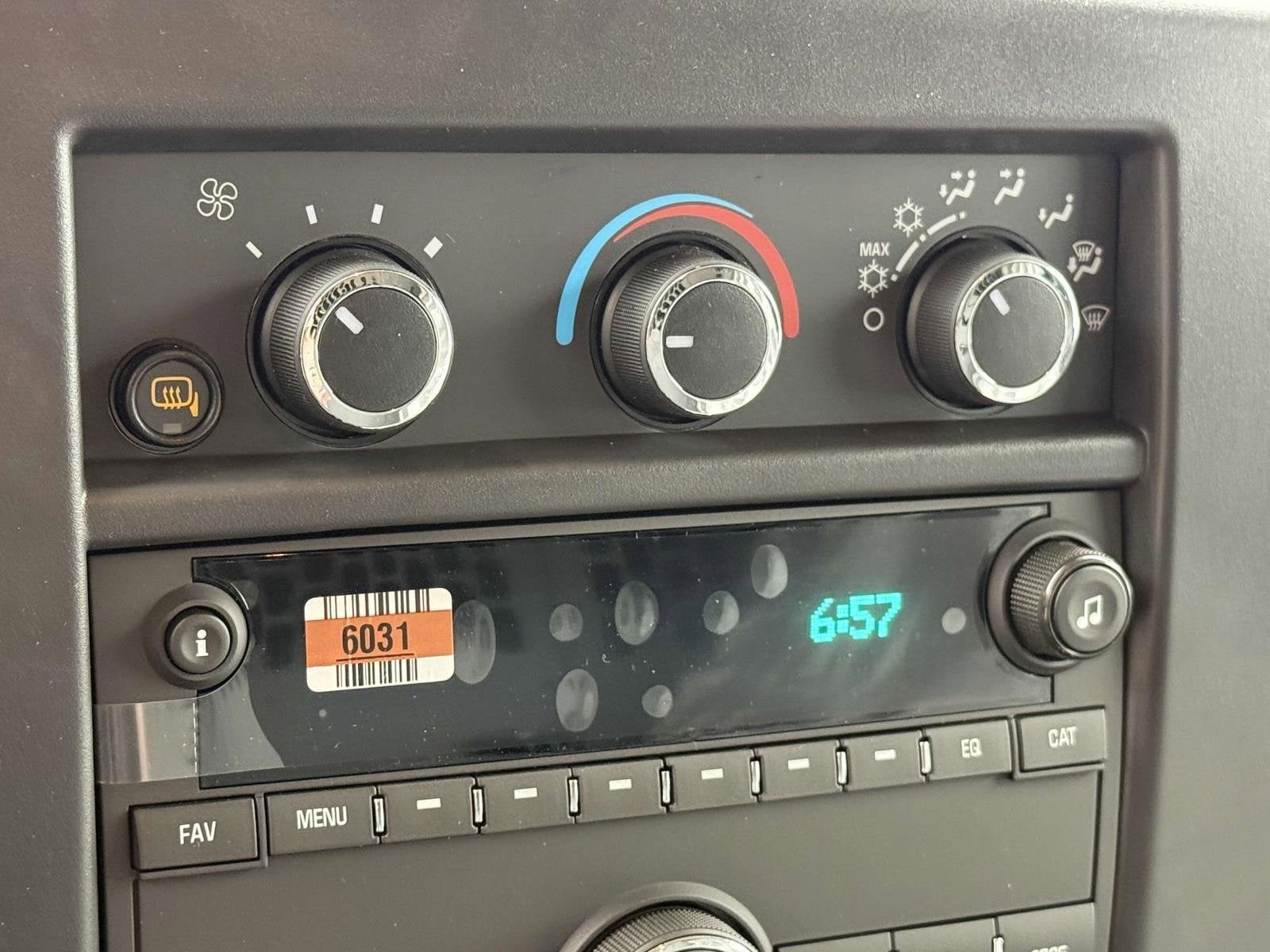 2025 Chevrolet Express Cargo 3500 WT