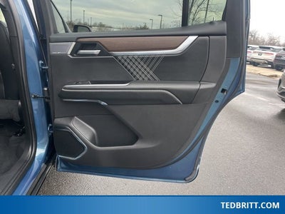 2025 GMC Acadia Denali