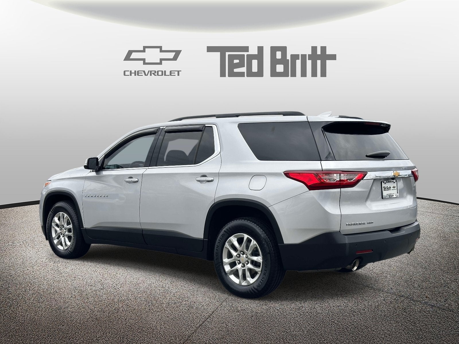 2020 Chevrolet Traverse LT Cloth