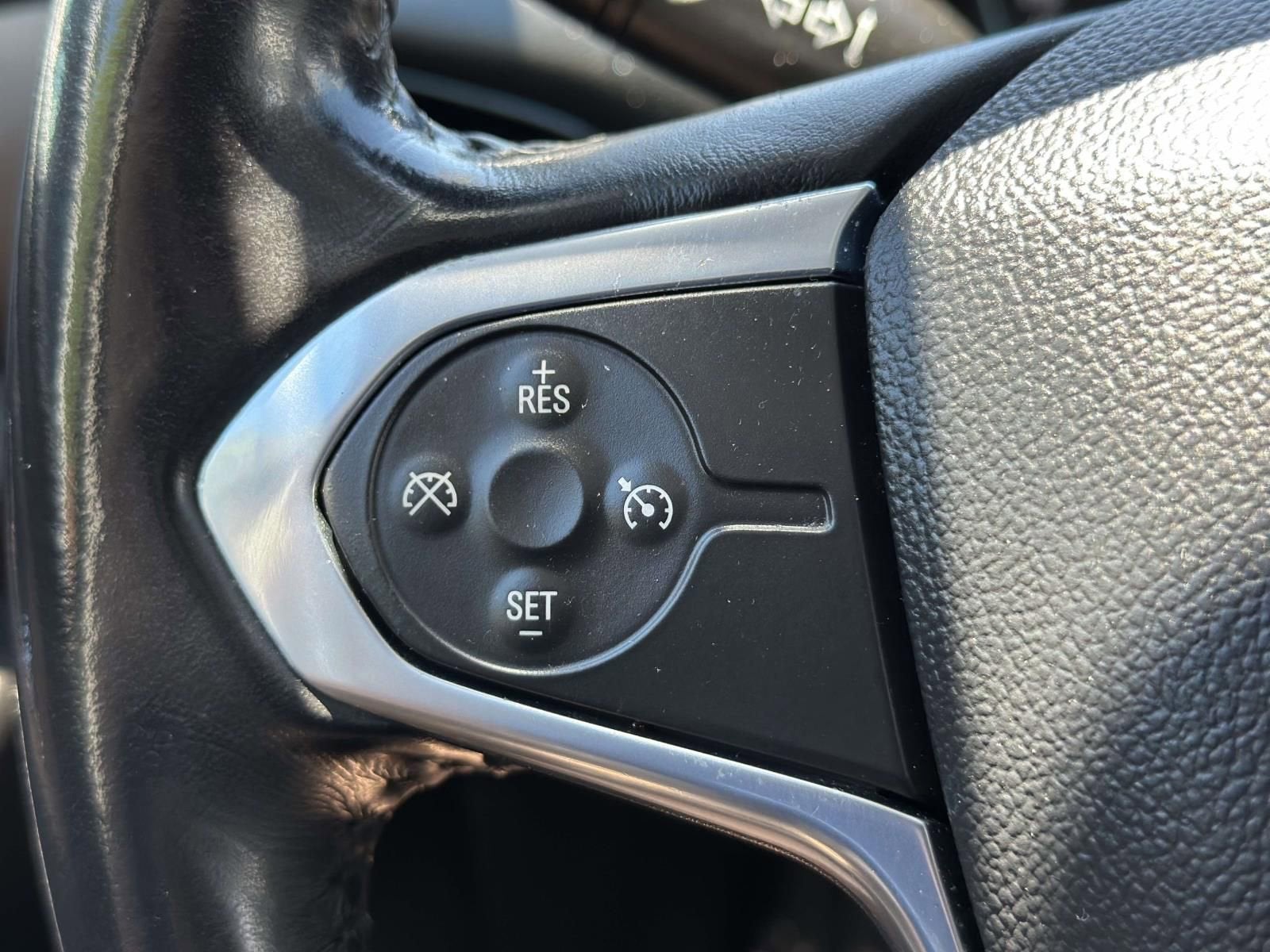 2021 Chevrolet Traverse 3LT - Photo 14