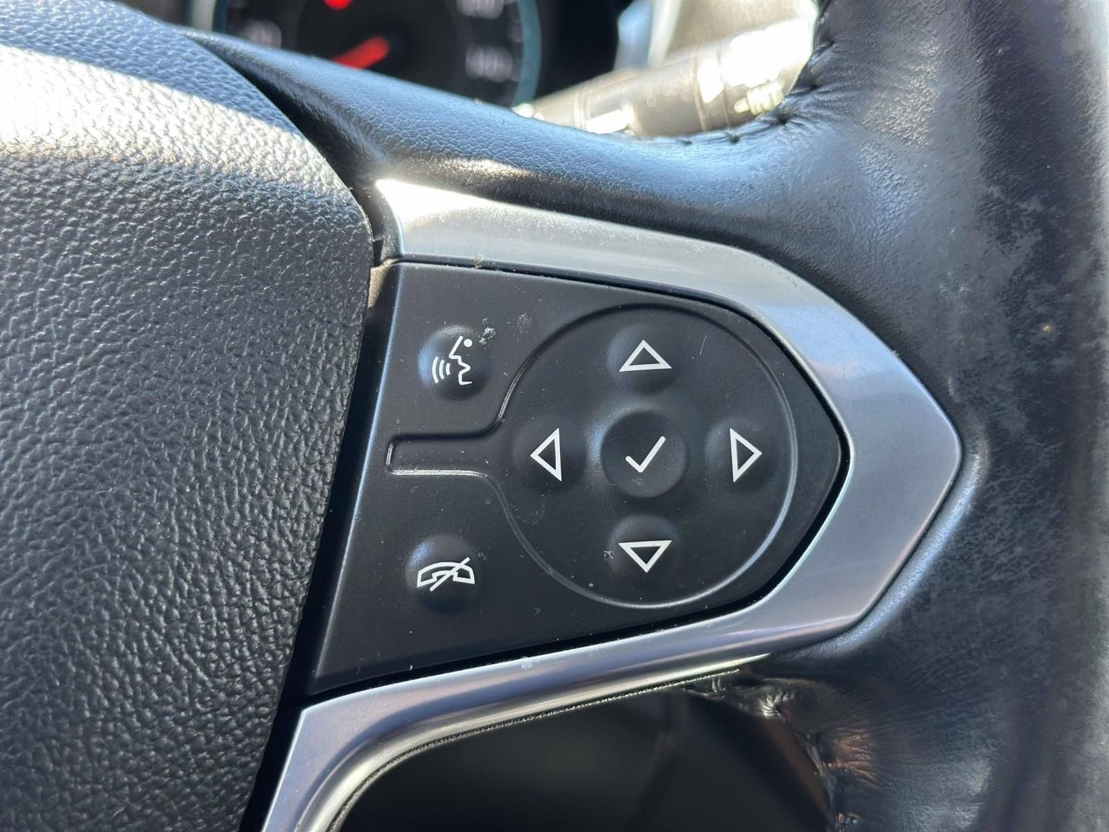 2021 Chevrolet Traverse 3LT - Photo 15