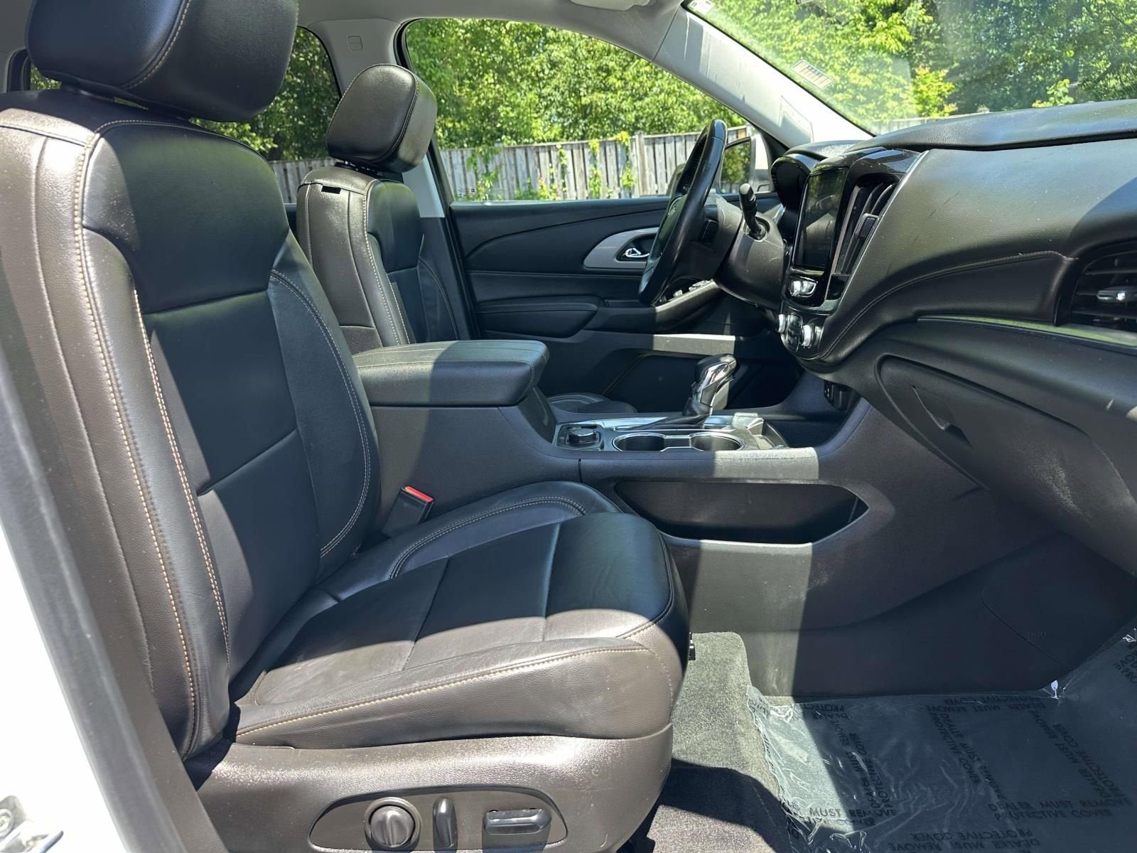 2021 Chevrolet Traverse 3LT - Photo 28