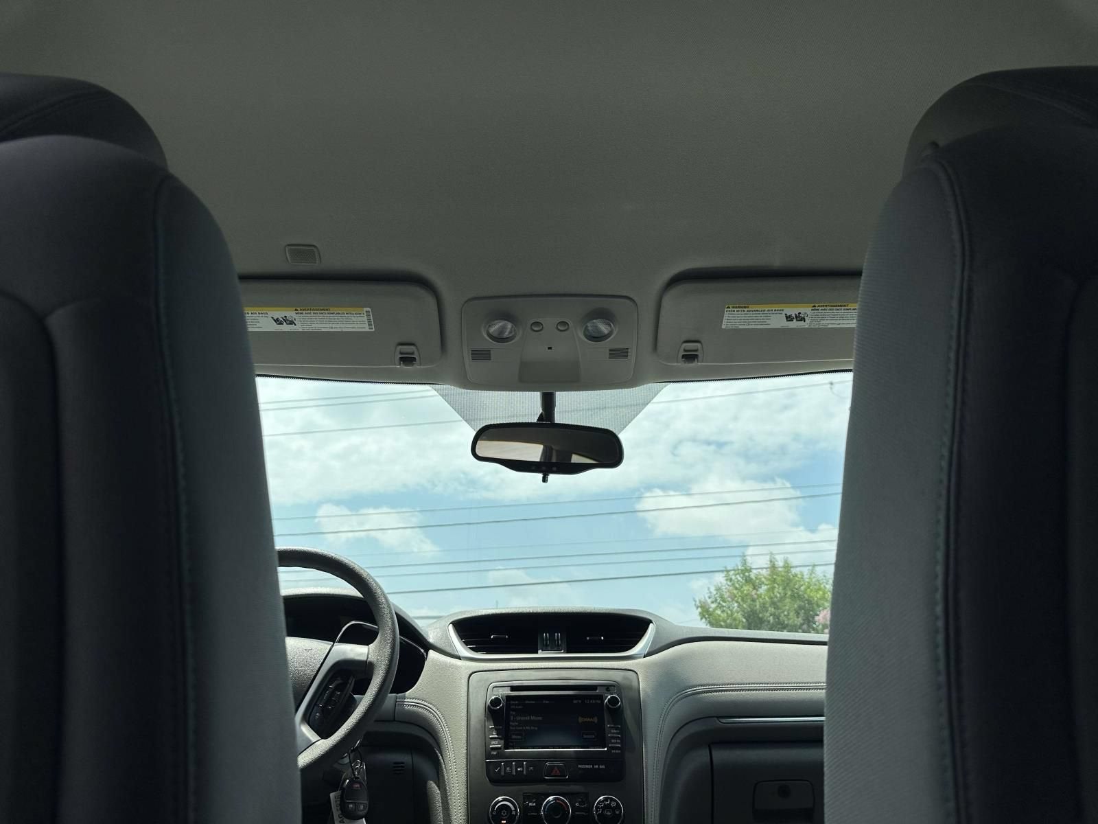 2017 Chevrolet Traverse LS