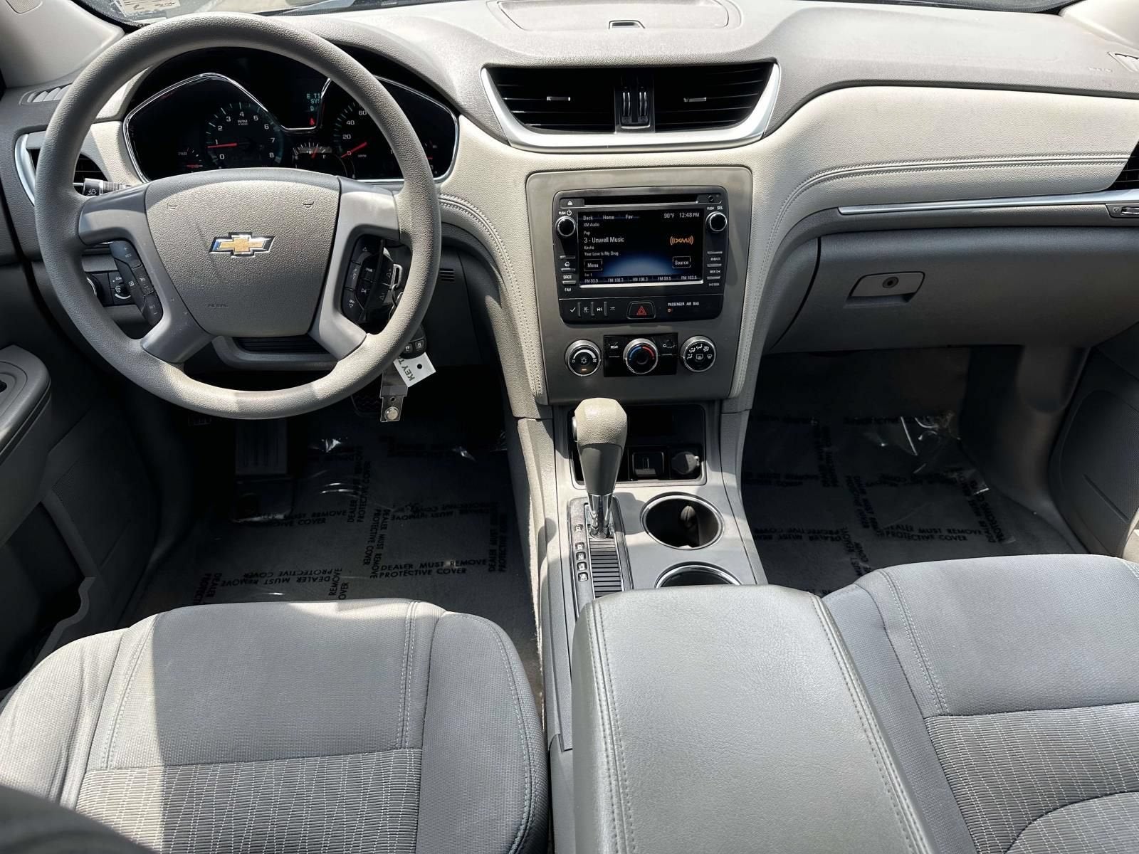2017 Chevrolet Traverse LS