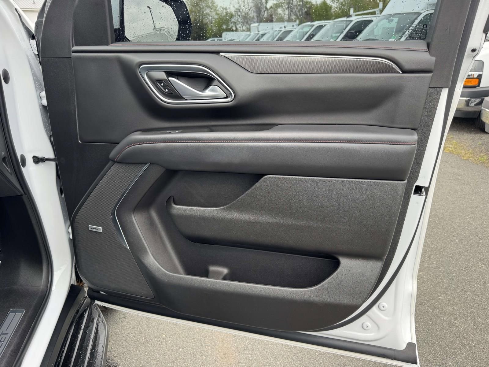 2022 Chevrolet Suburban RST