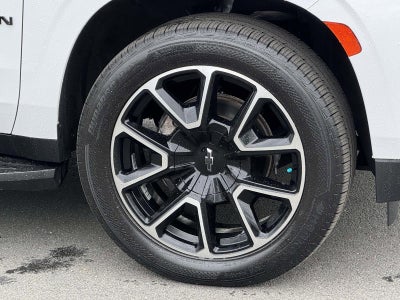 2022 Chevrolet Suburban RST