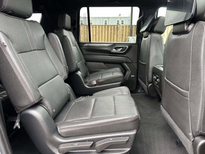 2023 Chevrolet Suburban RST