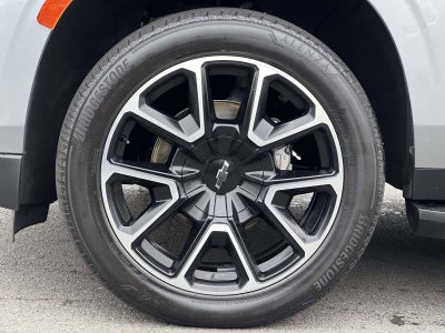 2023 Chevrolet Suburban RST