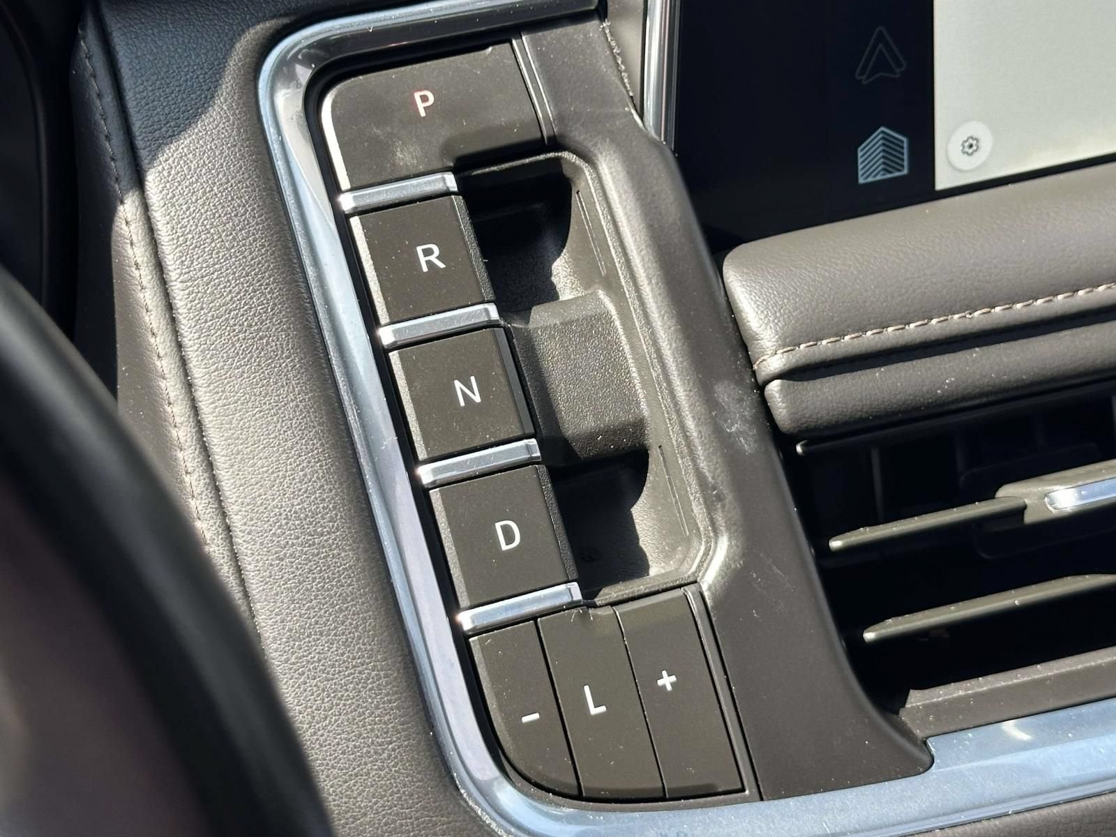 2023 Chevrolet Tahoe High Country - Photo 13