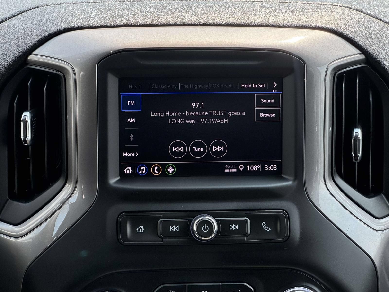 2024 GMC Sierra 3500 HD Pro