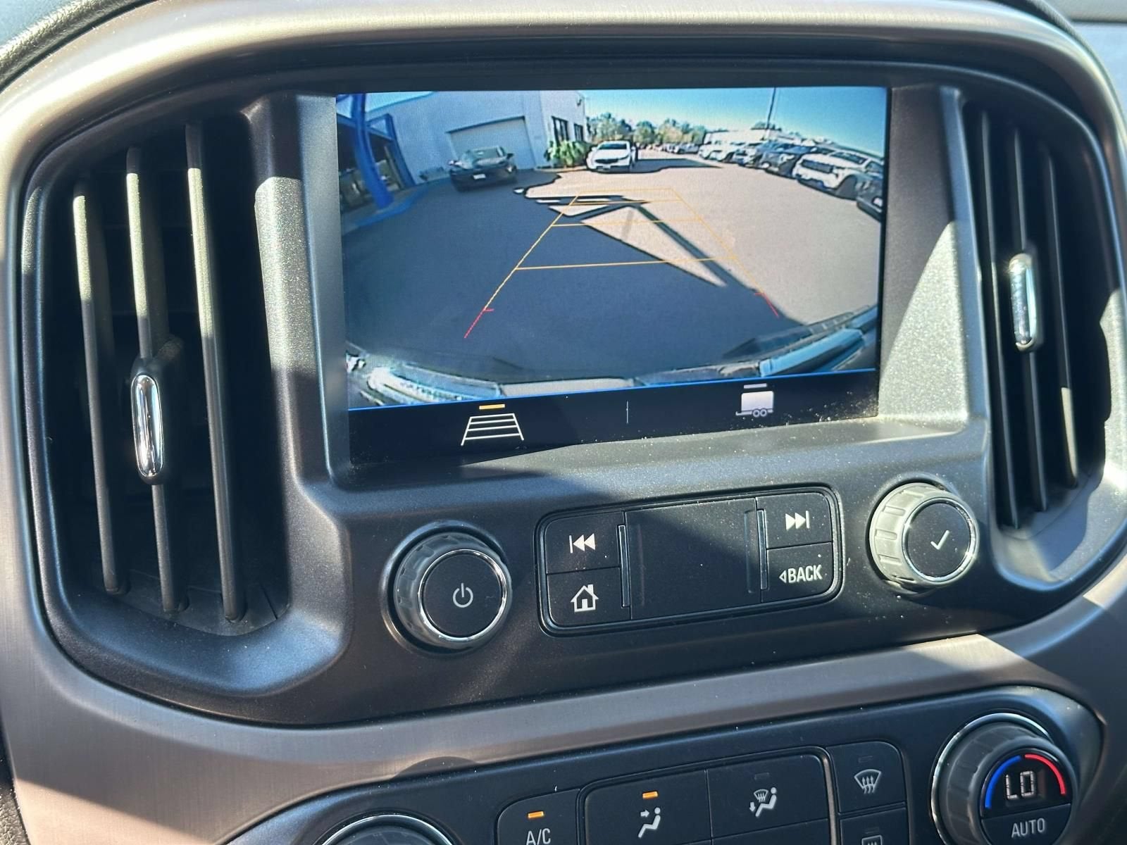 2022 GMC Canyon 4WD AT4 w/Cloth
