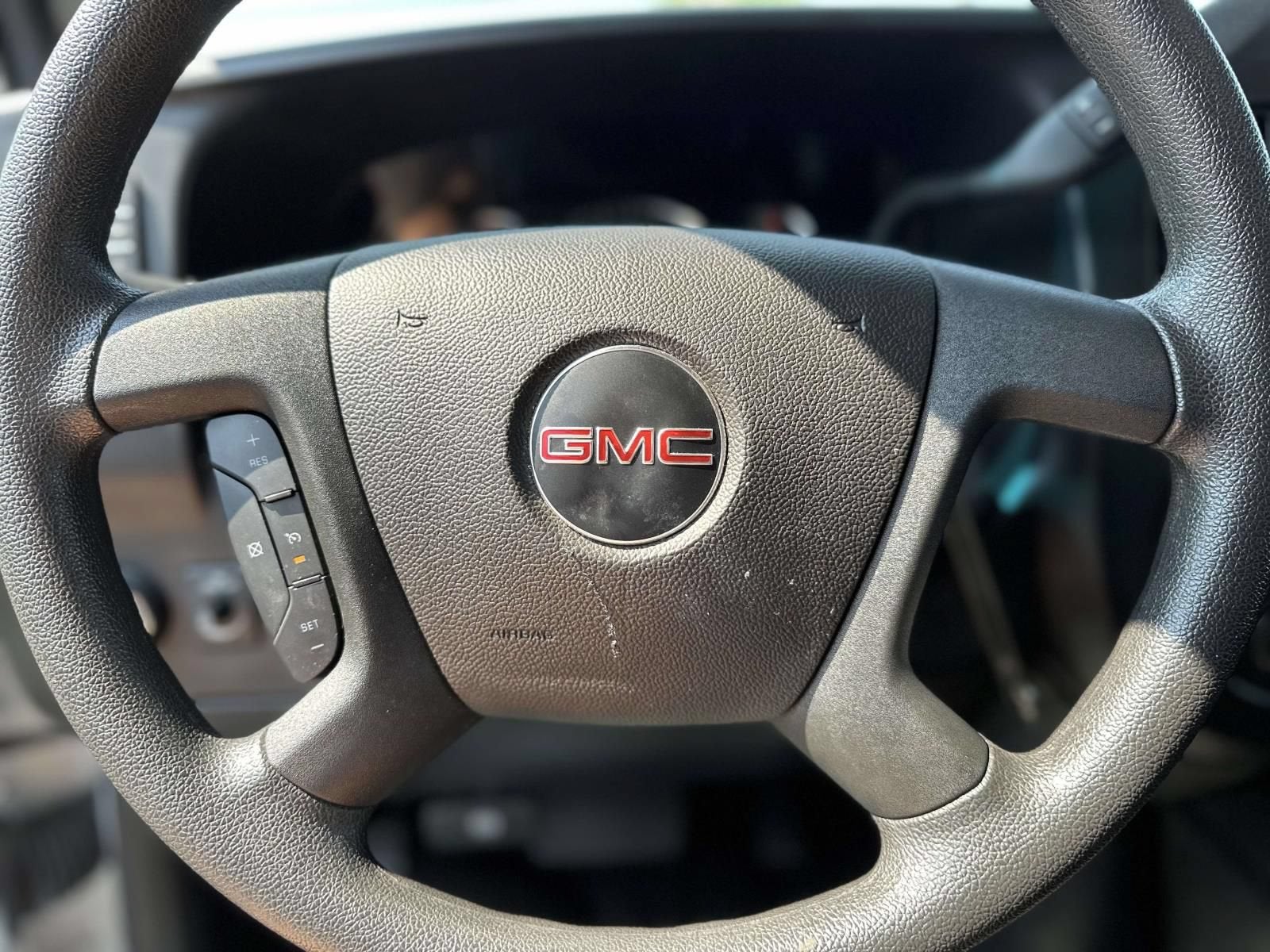 2025 GMC Savana Cargo Work Van
