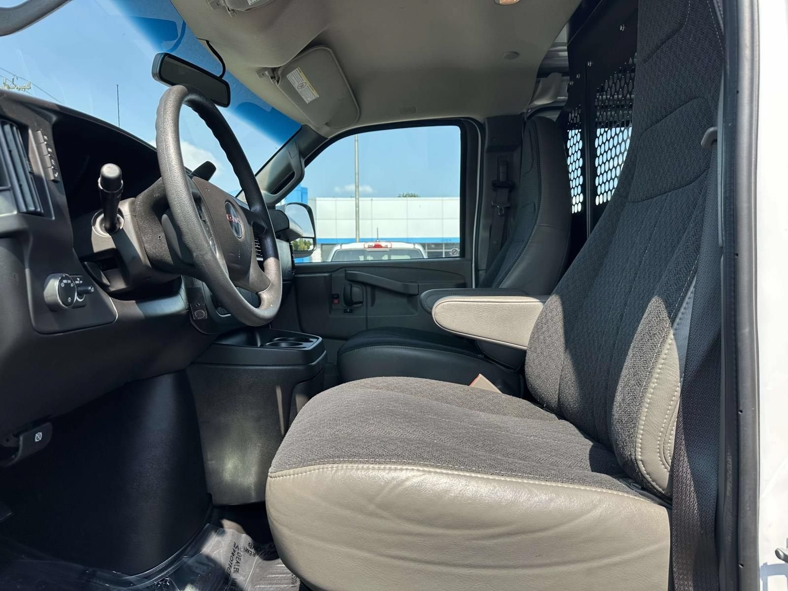 2025 GMC Savana Cargo Work Van