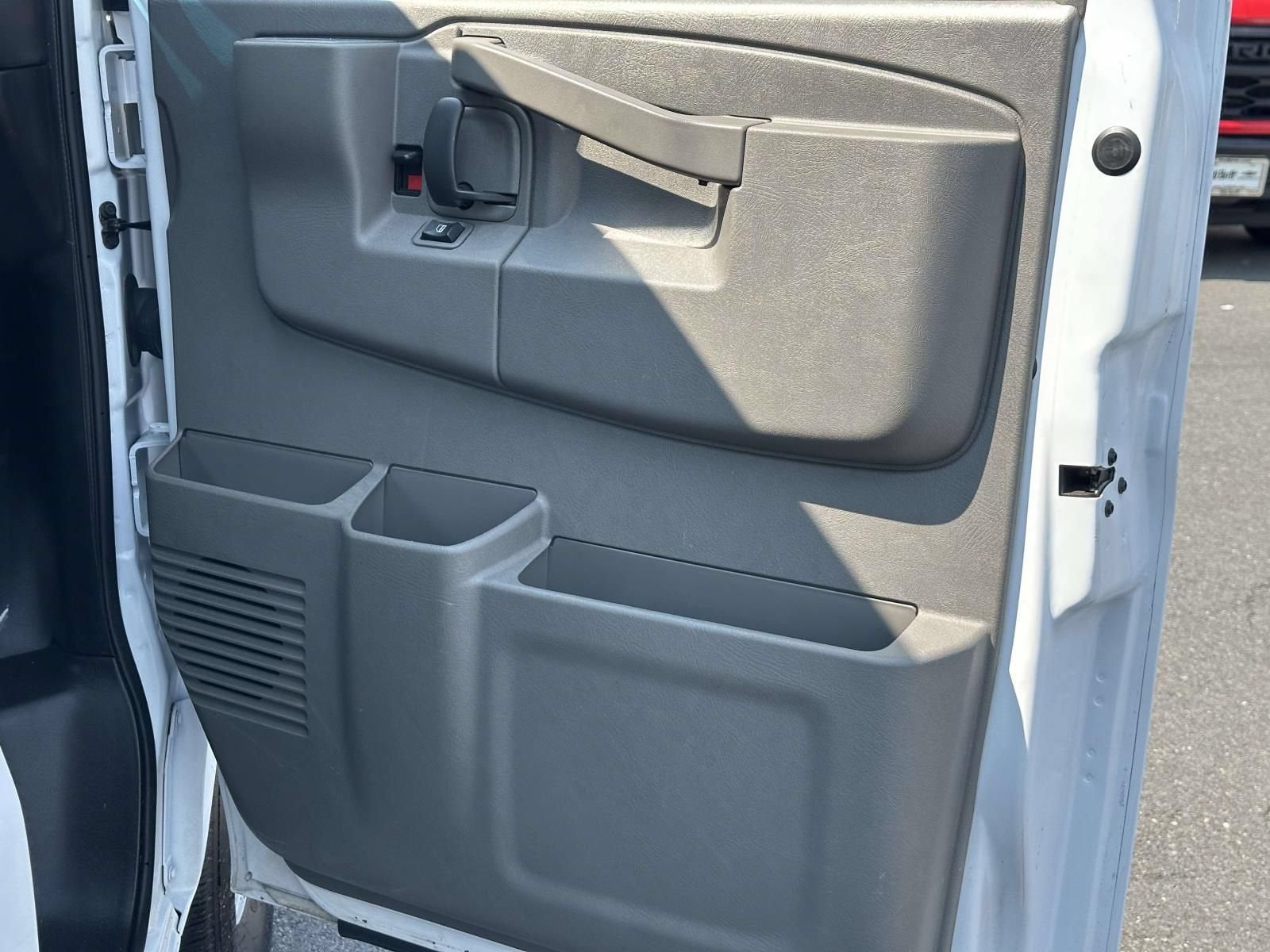 2025 GMC Savana Cargo Work Van