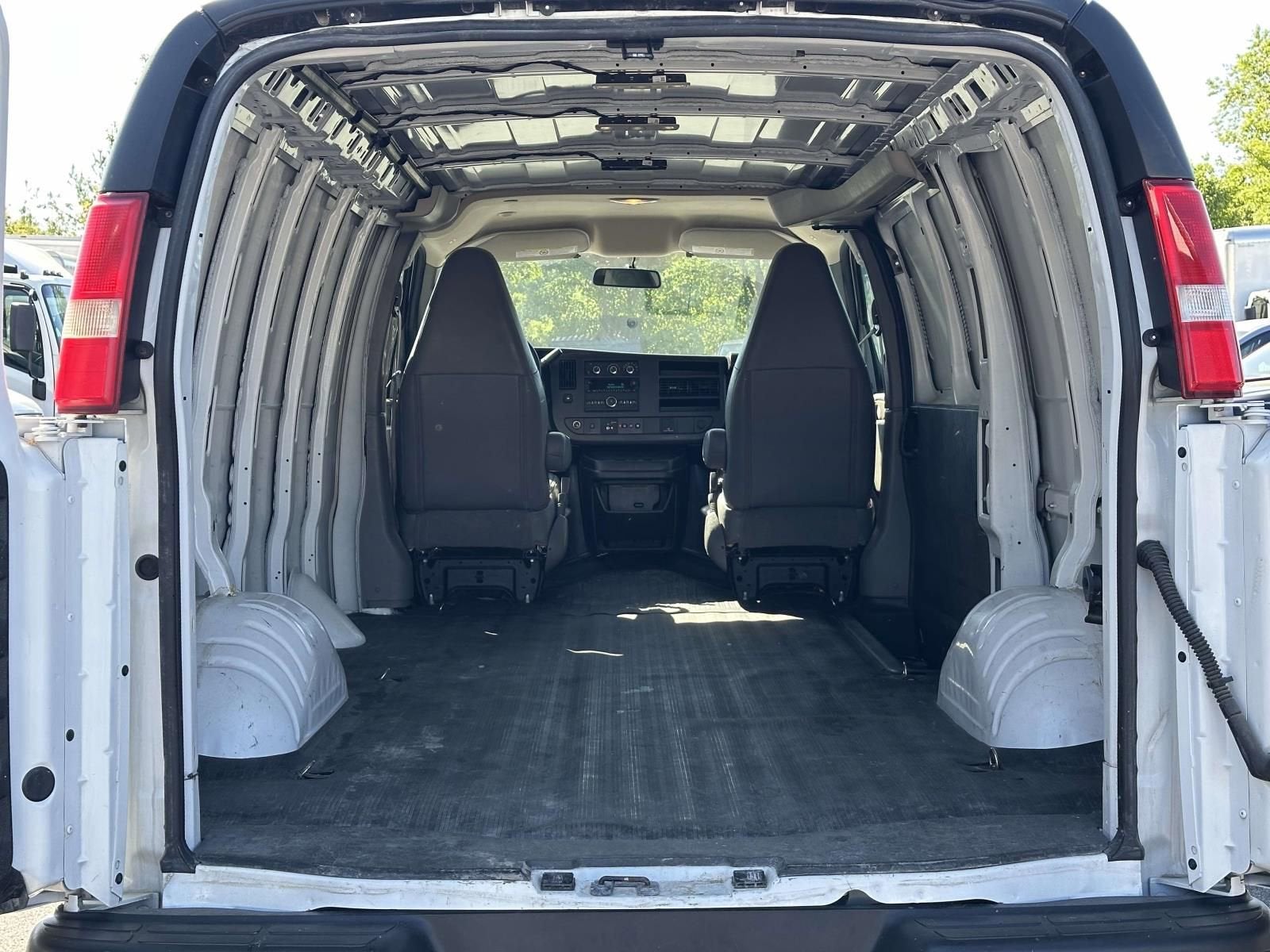 2024 GMC Savana Cargo 2500 Work Van