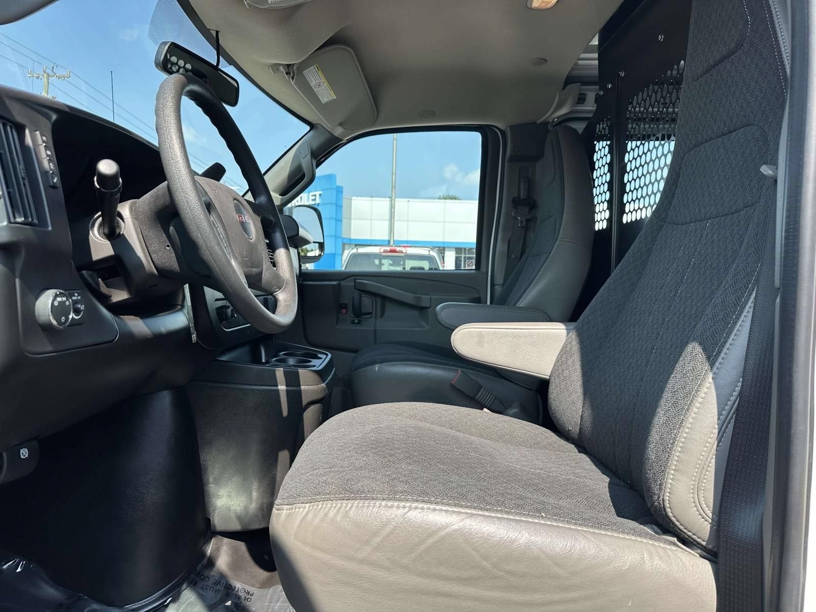 2025 GMC Savana Cargo Work Van