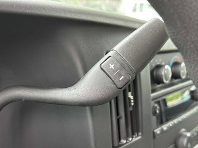 2025 Chevrolet Express Cutaway 3500 1WT