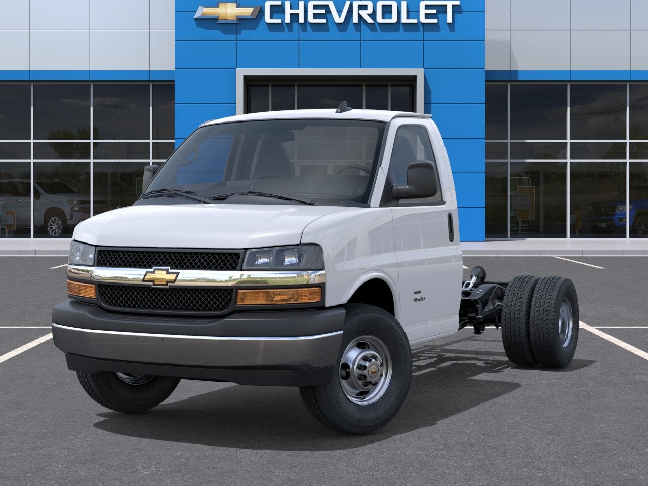 2025 Chevrolet Express Cutaway 3500 1WT