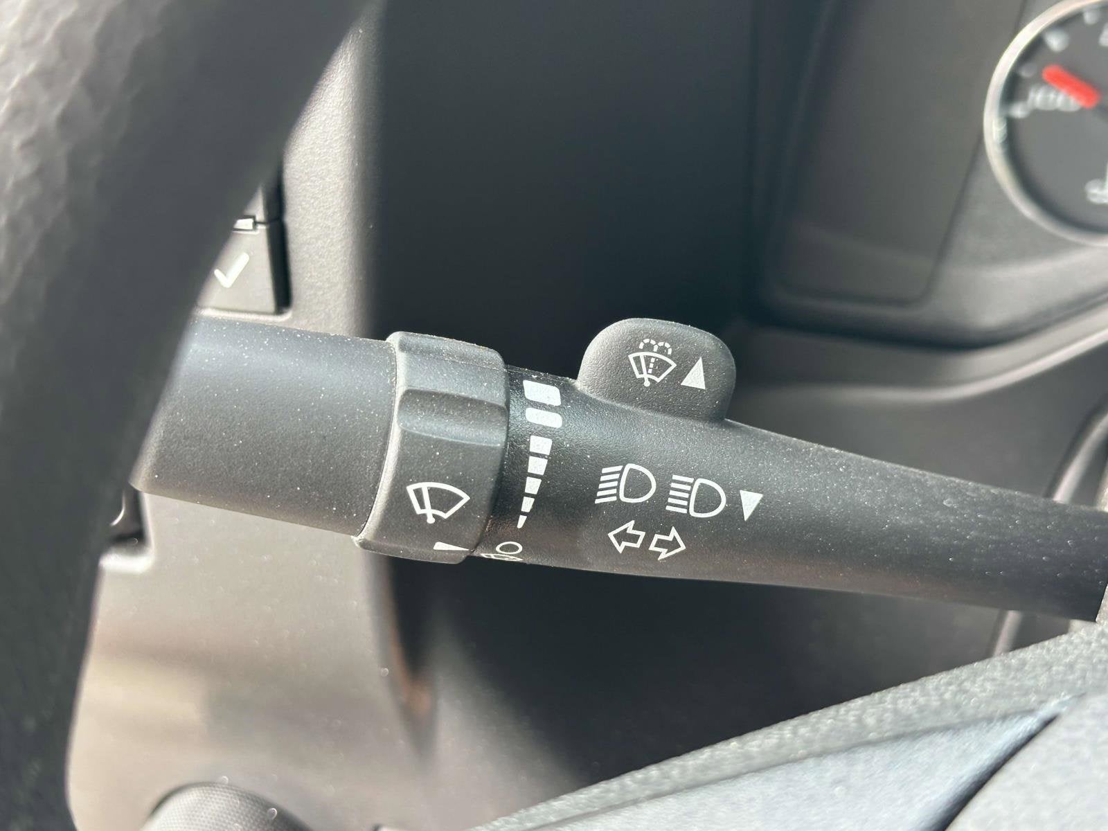 2025 Chevrolet Express Cutaway 4500 2WT