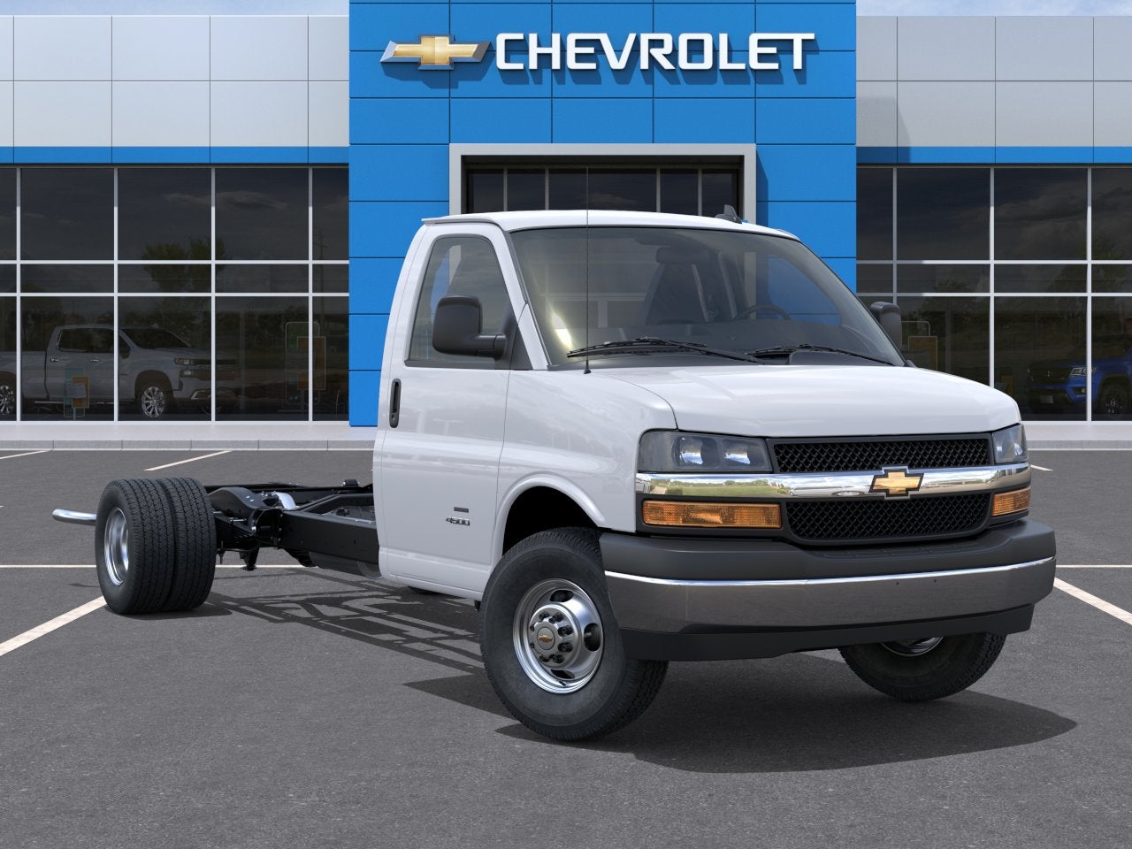 2025 Chevrolet Express Cutaway 4500 2WT