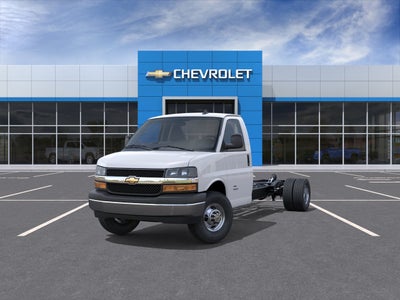 2025 Chevrolet Express Cutaway 4500 2WT