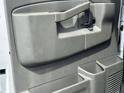 2025 Chevrolet Express Cutaway 4500 2WT