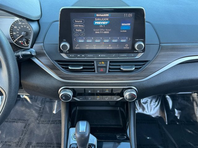 2023 Nissan Altima SV FWD