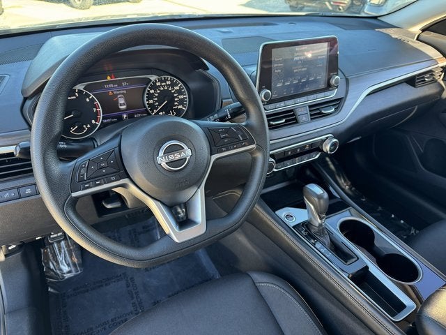 2023 Nissan Altima SV FWD