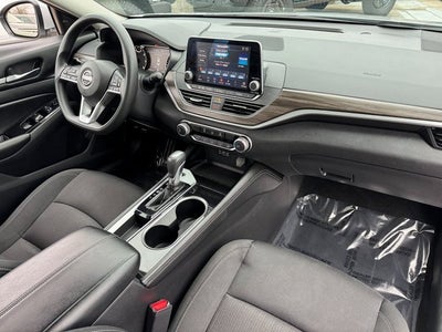 2023 Nissan Altima SV FWD