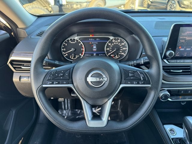 2023 Nissan Altima SV FWD