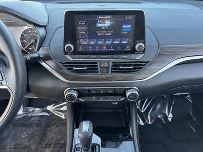 2023 Nissan Altima SV FWD