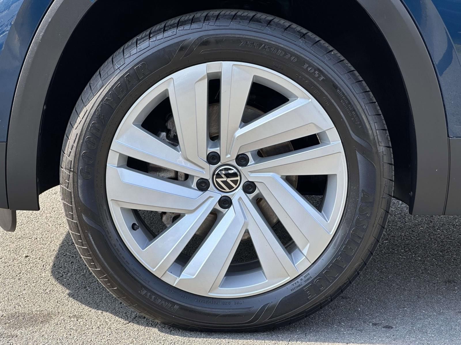 2022 Volkswagen Atlas Cross Sport 3.6L V6 SE w/Technology