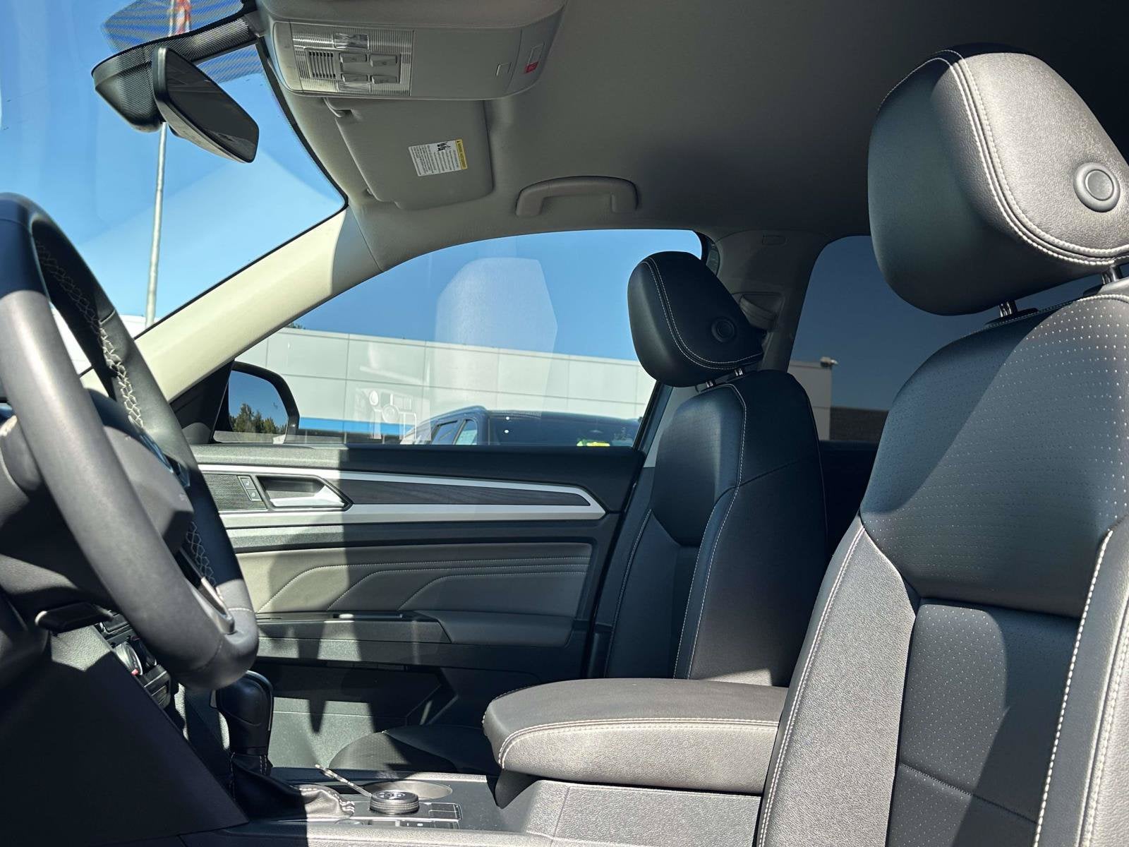 2023 Volkswagen Atlas 2.0T SE