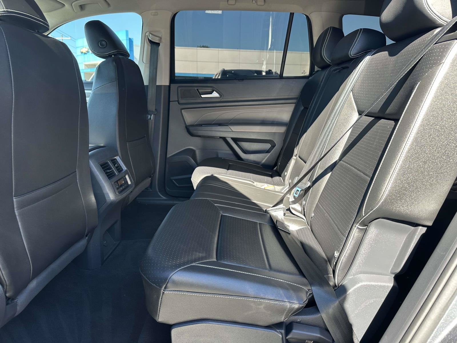2023 Volkswagen Atlas 2.0T SE