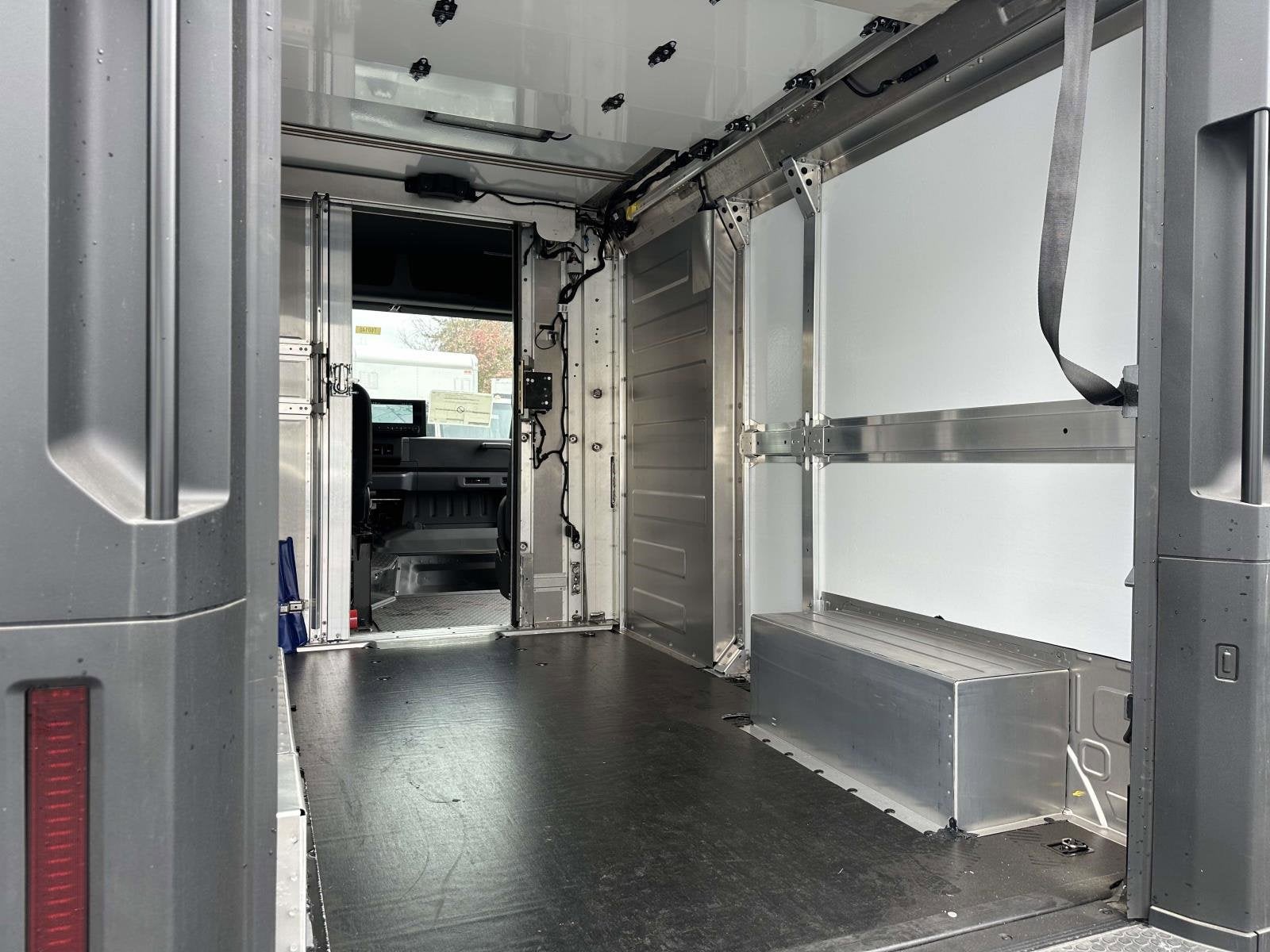 2026 Chevrolet BrightDrop 400 EJY